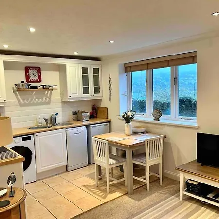 'Dartmouth View' Appartment In Kingswear Exterior photo